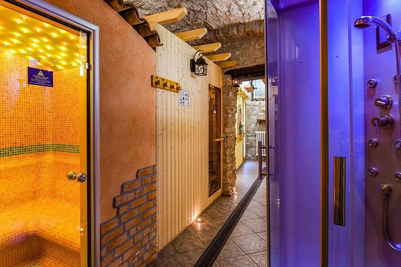 Hotel Castello Tignale